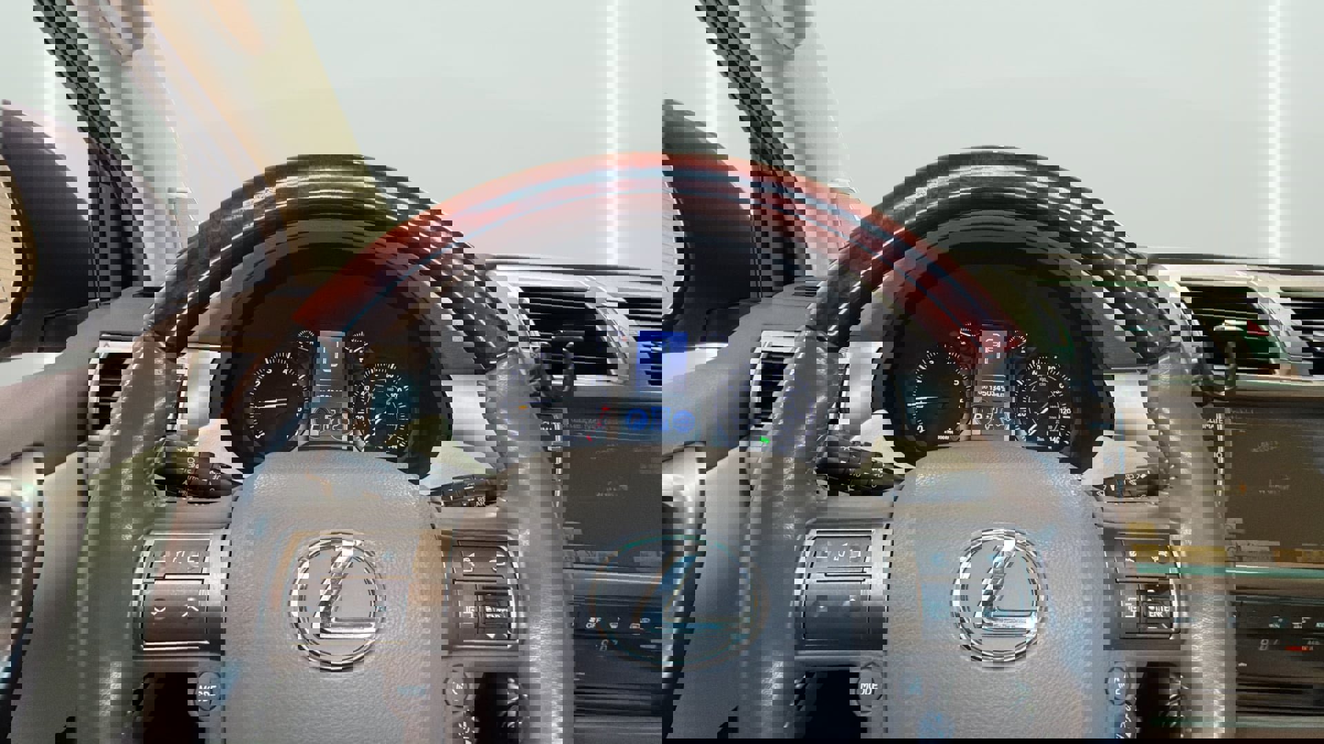 Used 2011 Lexus GX 460 w/ Comfort Plus Pkg image 29