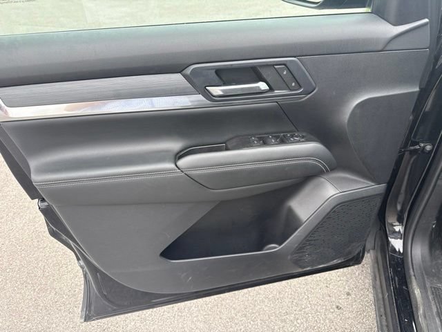 Used 2025 GMC Terrain Elevation FWD image 14