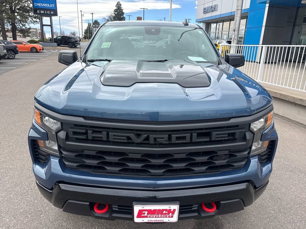 Used 2024 Chevrolet Silverado 1500 Custom Trail Boss w/ LPO, Dark Essentials Package image 8