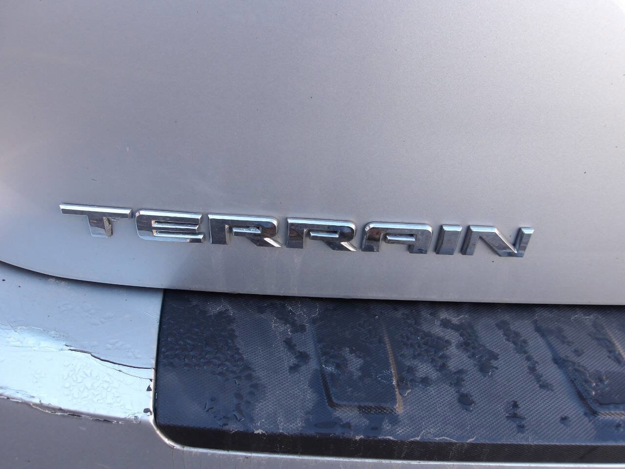 Used 2011 GMC Terrain SLE image 35