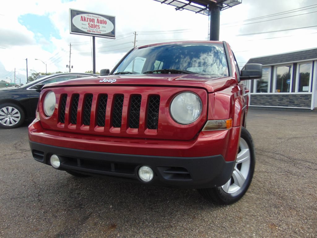 Used 2014 Jeep Patriot Latitude FWD image 32