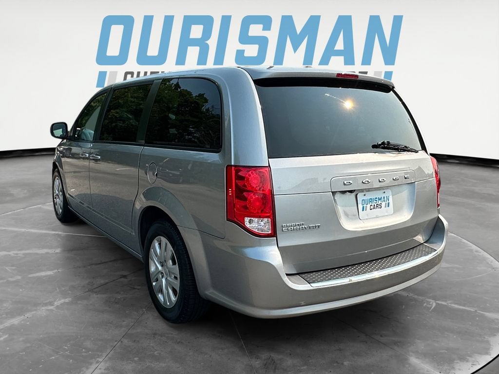 Used 2018 Dodge Grand Caravan SE w/ UConnect Hands-Free Group FWD image 4