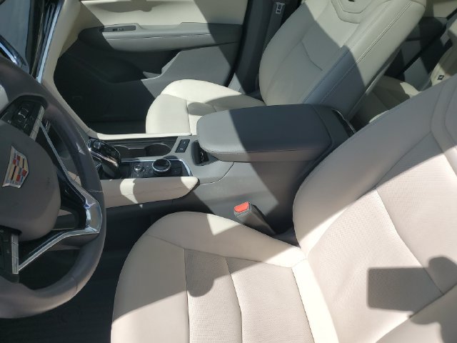 Certified 2023 Cadillac XT6 Premium Luxury w/ Technology Package AWD/4WD image 12