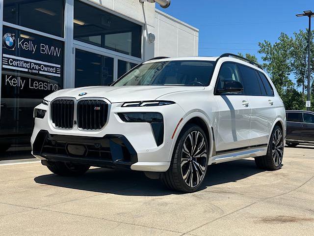 Certified 2024 BMW X7 M60i w/ Executive Package AWD/4WD image 3