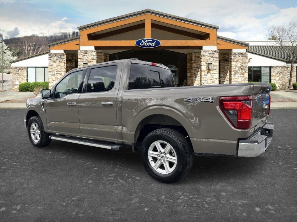 New 2025 Ford F150 XLT w/ Equipment Group 302A MID AWD/4WD image 6