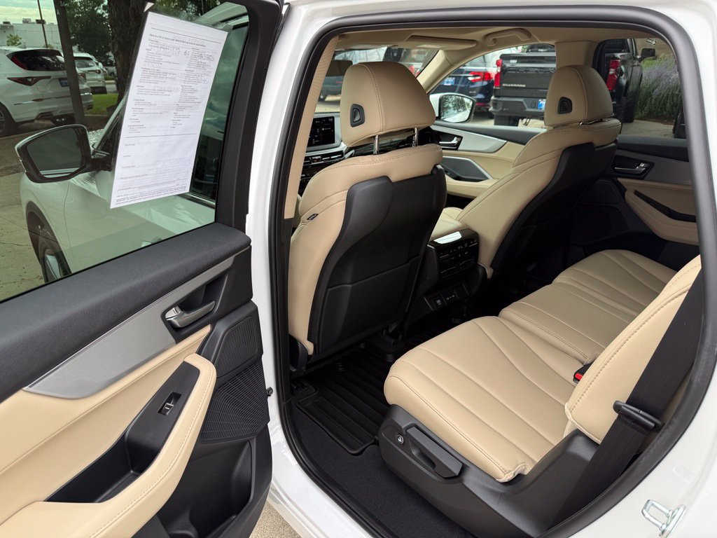 Certified 2026 Acura MDX SH-AWD image 16