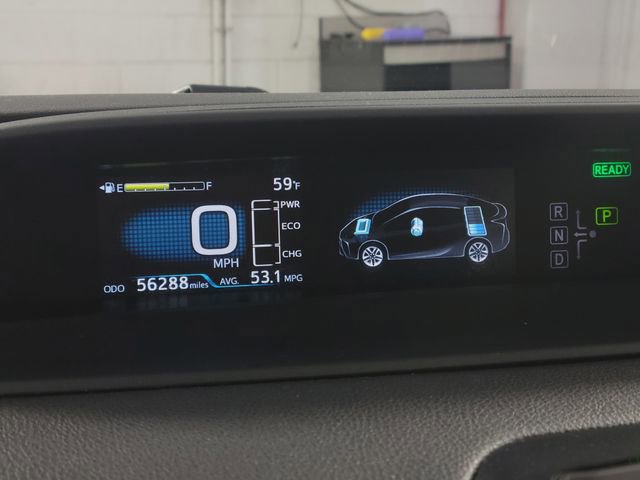 Used 2022 Toyota Prius XLE image 25