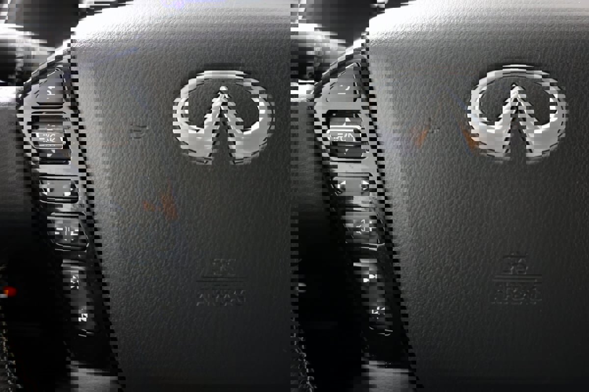 Used 2024 INFINITI QX80 Luxe image 29