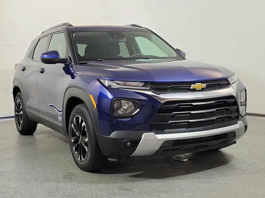Used 2022 Chevrolet TrailBlazer LT image 1