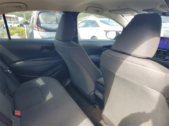 Used 2023 Toyota Corolla LE image 29
