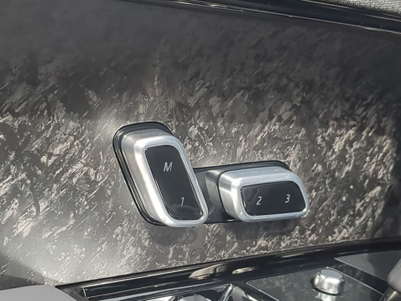 New 2026 Land Rover Range Rover Sport Dynamic SE AWD/4WD image 18
