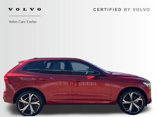 Certified 2023 Volvo XC60 B5 Ultimate w/ Climate Package image 11
