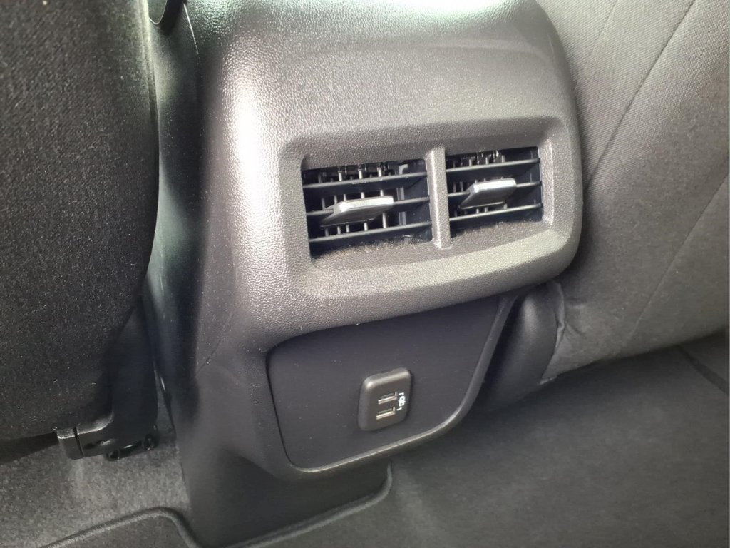 Used 2024 Chevrolet Equinox LS w/ LS Convenience Package FWD image 11