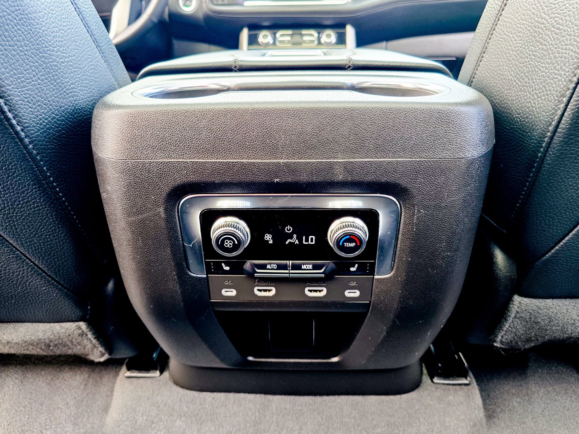 Used 2023 GMC Yukon XL Denali w/ Max Trailering Package image 22
