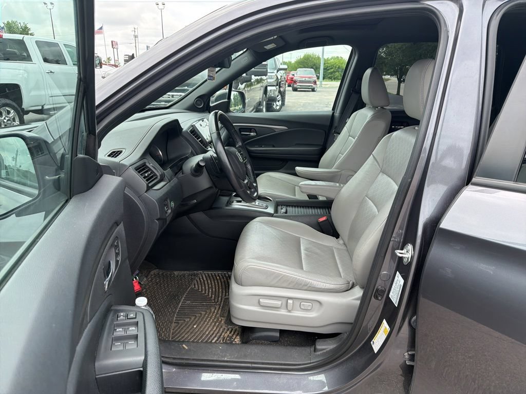 Used 2021 Honda Passport EX-L image 6