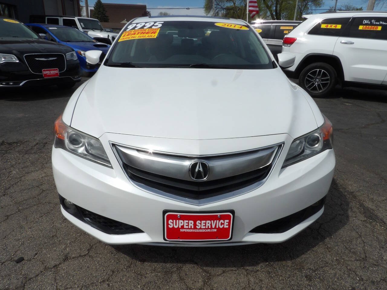 Used 2014 Acura ILX w/ Technology Package FWD image 2