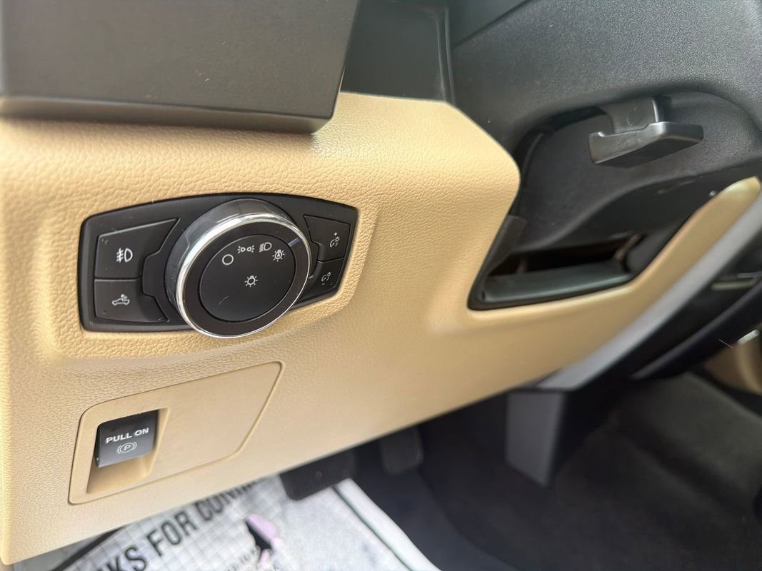 Used 2018 Ford F150 XLT image 15