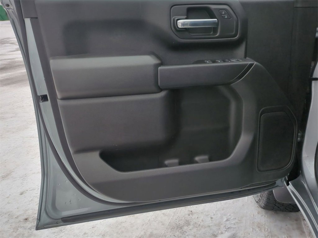 Certified 2025 Chevrolet Silverado 2500 Custom w/ Custom Value Package image 21