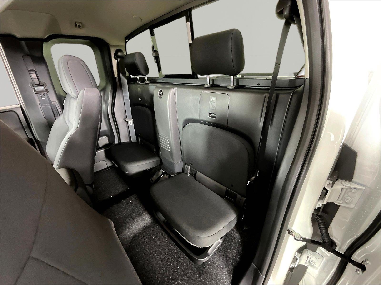 New 2026 Nissan Frontier S AWD/4WD image 17