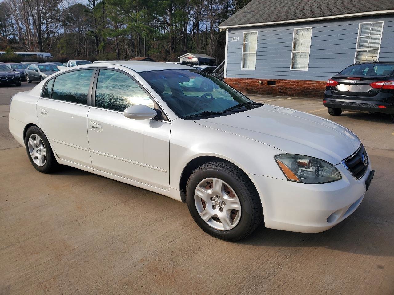 Used 2004 Nissan Altima 2.5 S image 3