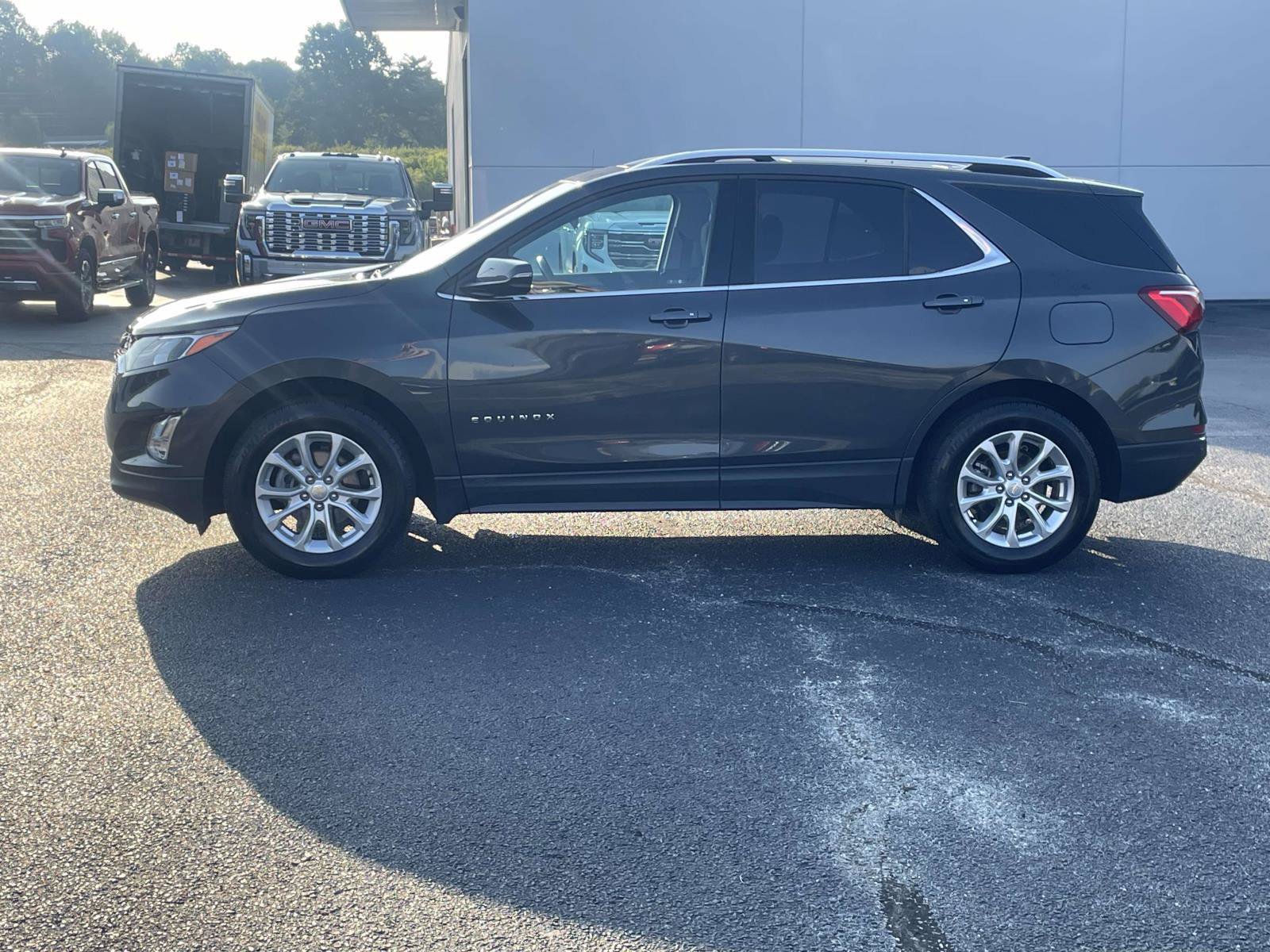 Used 2019 Chevrolet Equinox LT FWD image 6