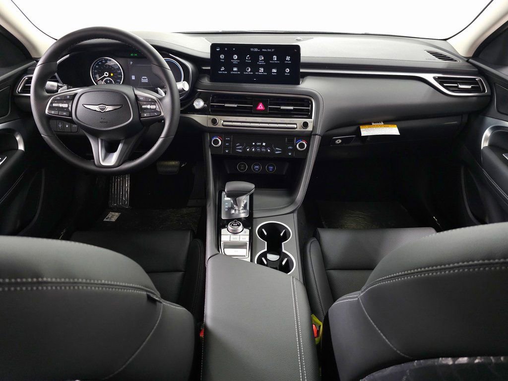 Used 2026 Genesis G70 2.5T image 9