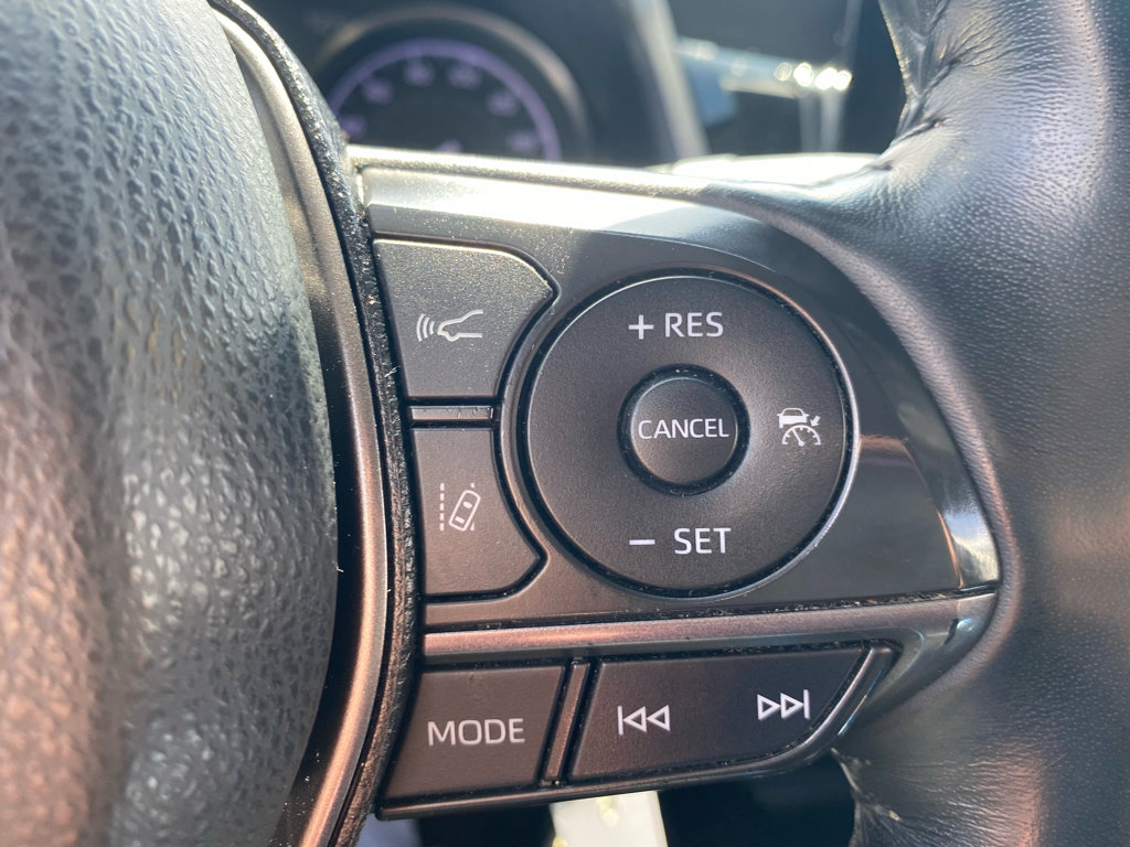 Used 2022 Toyota Camry SE image 24