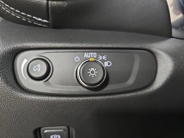 New 2025 Chevrolet Blazer LT w/ Redline Edition image 27