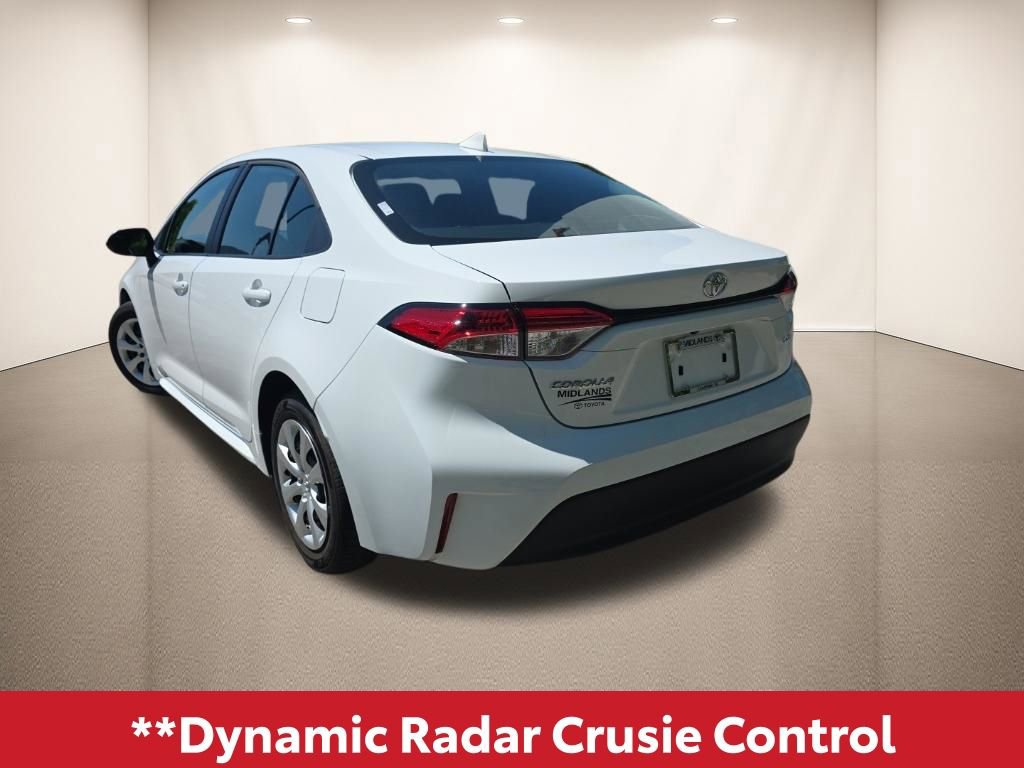 Used 2025 Toyota Corolla LE image 6