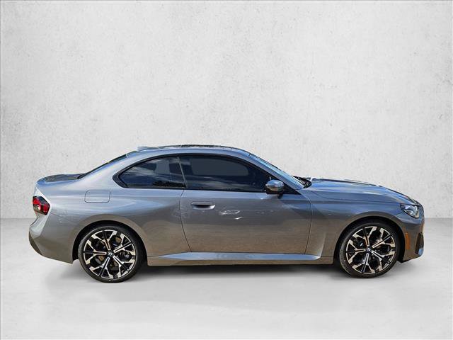 Used 2026 BMW 230i Coupe w/ Premium Package RWD image 4