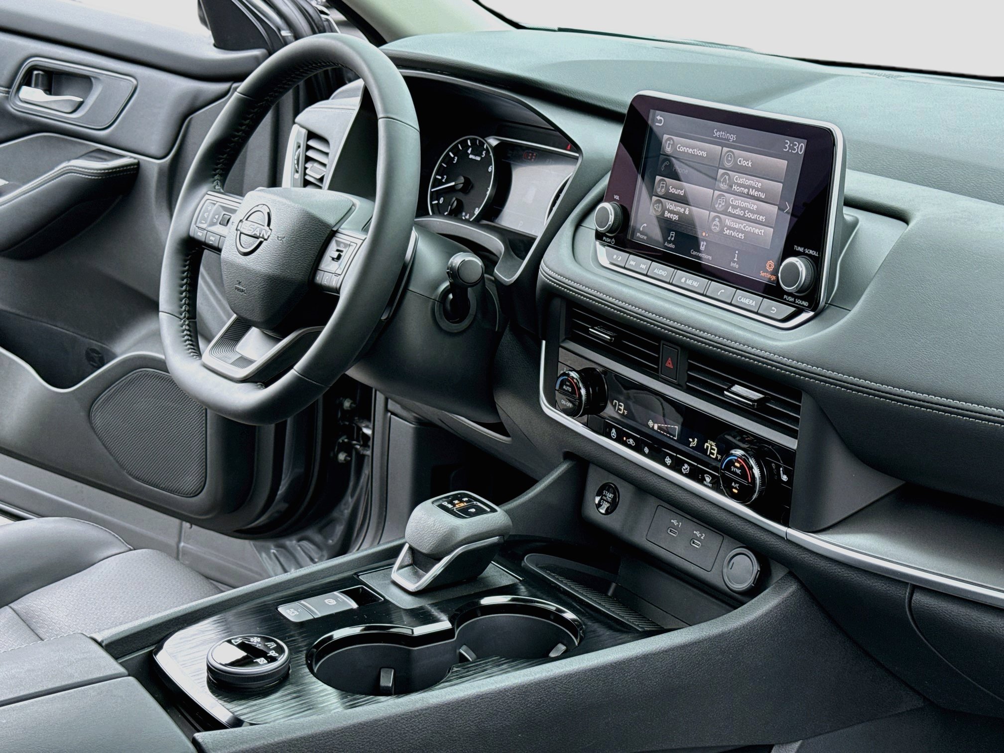 Used 2026 Nissan Rogue Dark Armor AWD/4WD image 15