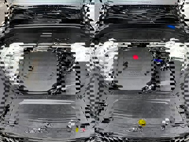 Used 2025 Volvo XC90 B6 Plus image 10