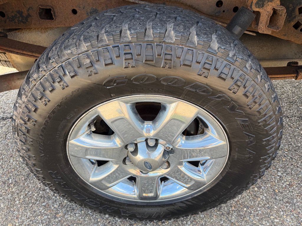 Used 2013 Ford F150 XLT w/ Luxury Equipment Group AWD/4WD image 18