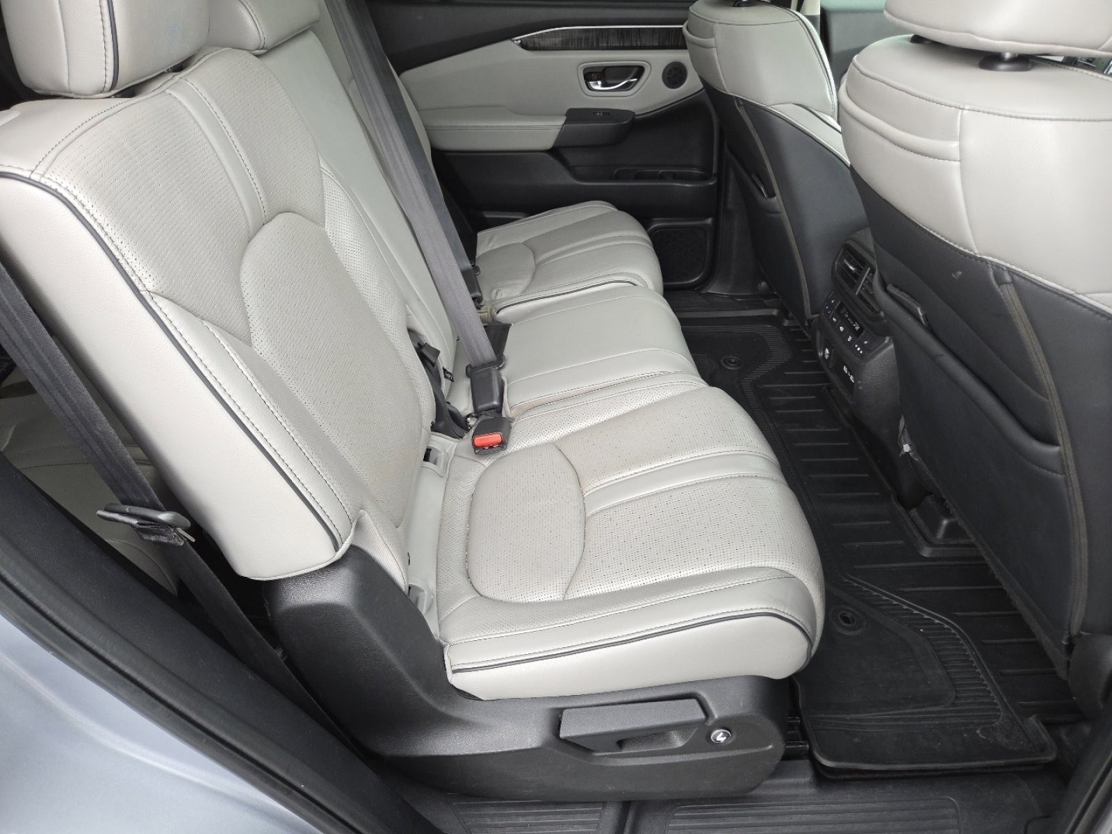 Certified 2023 Honda Pilot Elite image 27
