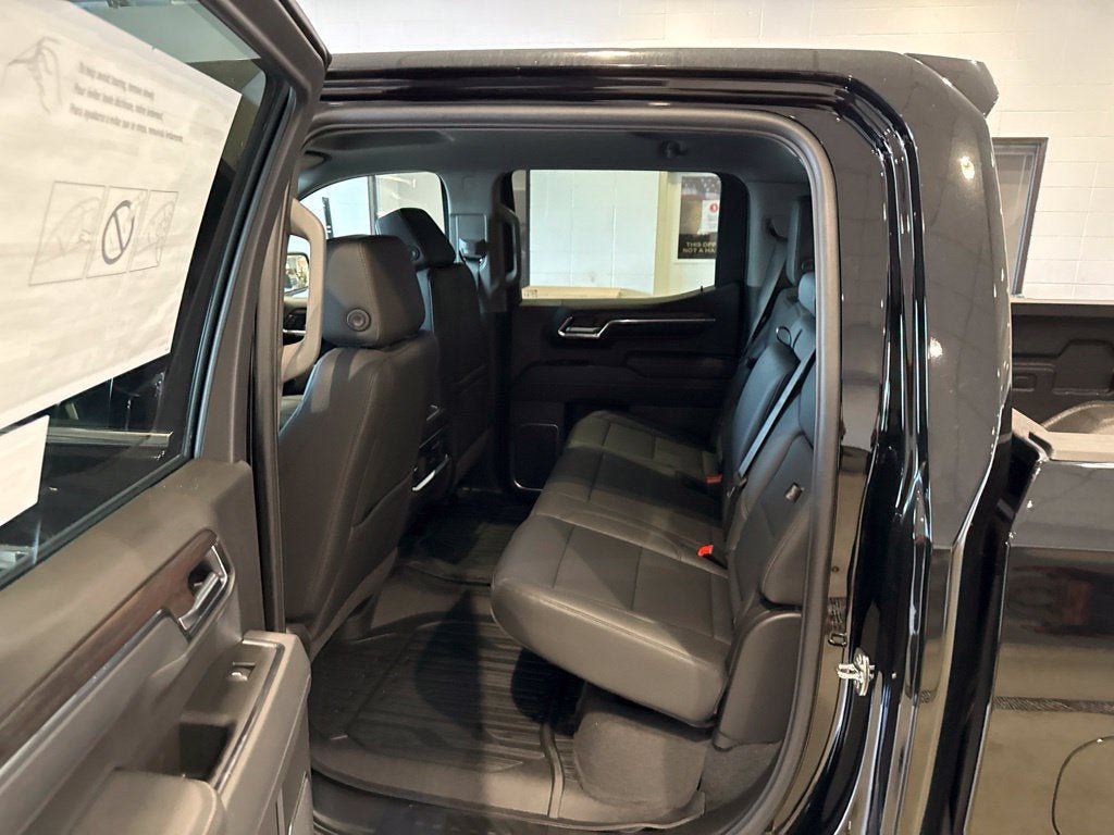 New 2026 GMC Sierra 1500 SLT w/ SLT Premium Plus Package AWD/4WD image 20