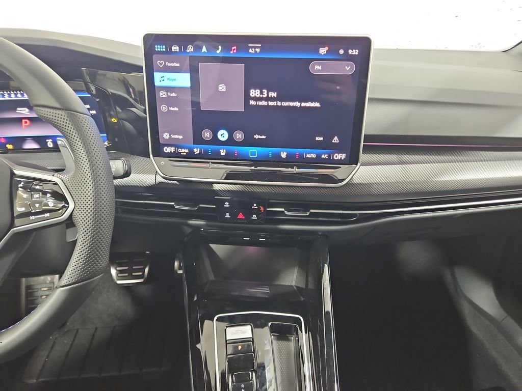 New 2026 Volkswagen Golf 2.0T image 18