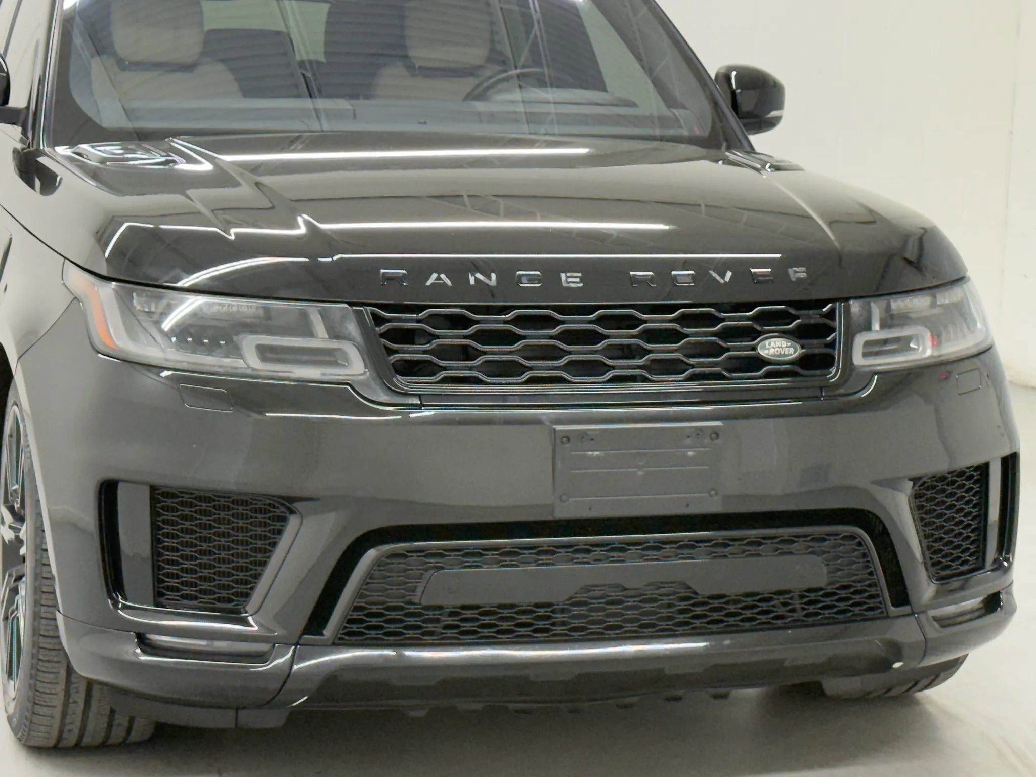 Used 2019 Land Rover Range Rover Sport HSE Dynamic image 45