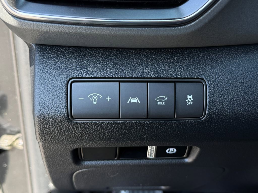 Used 2023 Hyundai Santa Fe SEL image 31