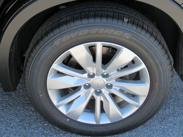 New 2026 Mitsubishi Outlander ES image 14