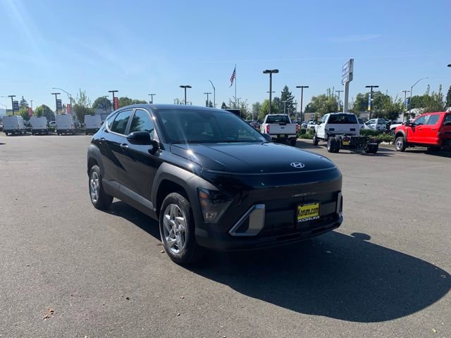 New 2026 Hyundai Kona SE image 8