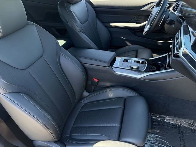 Used 2024 BMW 430i Coupe w/ Convenience Package image 11