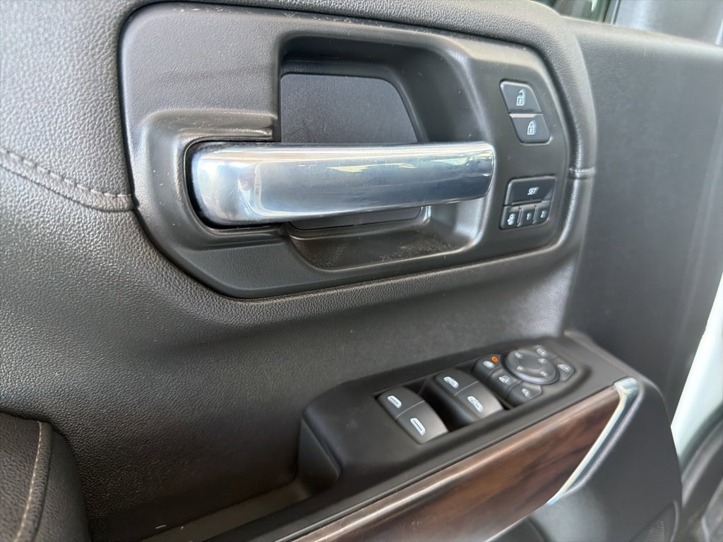 Used 2023 GMC Sierra 3500 SLT w/ SLT Premium Package image 15
