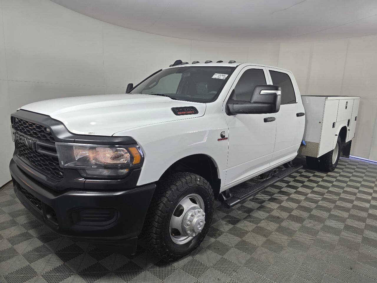 Used 2024 RAM 3500 Tradesman w/ Max Tow Package AWD/4WD image 5