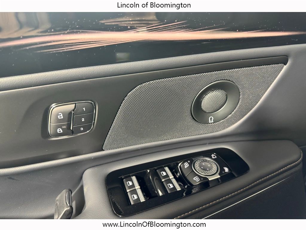 New 2026 Lincoln Nautilus Premier w/ Equipment Group 102A AWD/4WD image 20