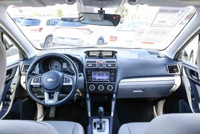 Used 2018 Subaru Forester 2.5i w/ Alloy Wheel Package AWD/4WD image 13