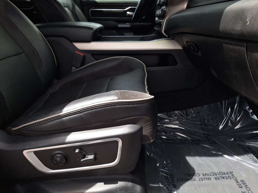 Used 2020 RAM 1500 Laramie AWD/4WD image 26