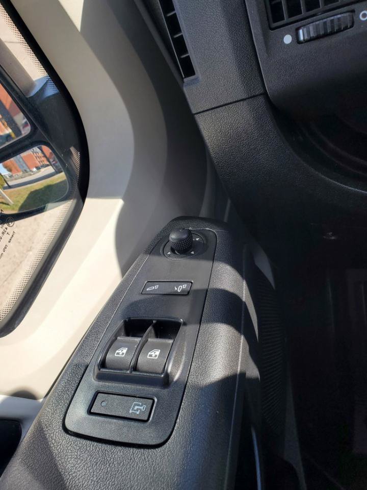 Used 2015 RAM ProMaster 1500 w/ Interior Convenience Group FWD image 11