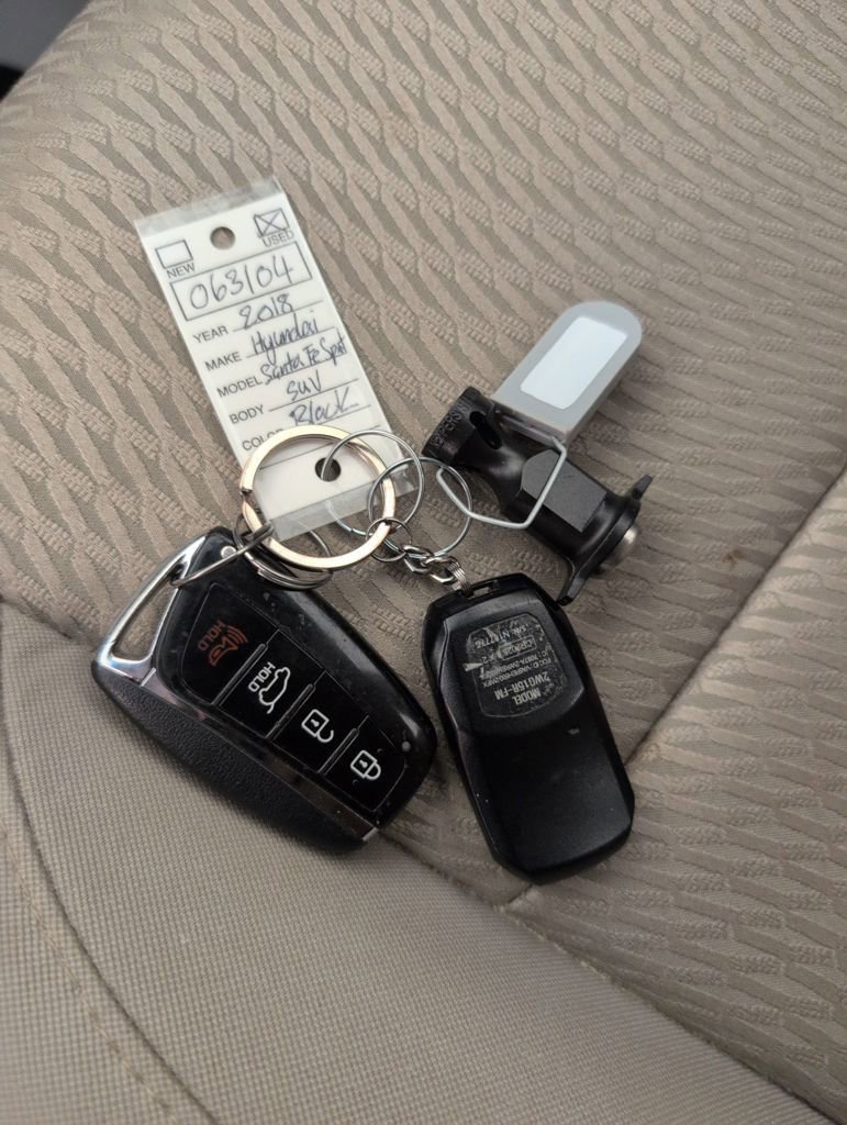 Used 2018 Hyundai Santa Fe Sport w/ 2.4L Value Package 02 image 39