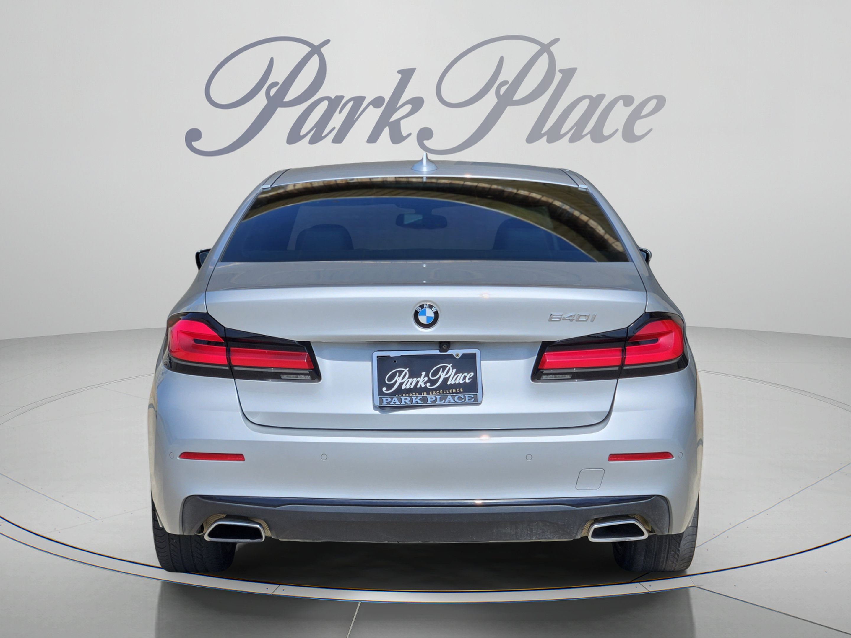 Used 2021 BMW 540i w/ Convenience Package RWD image 4