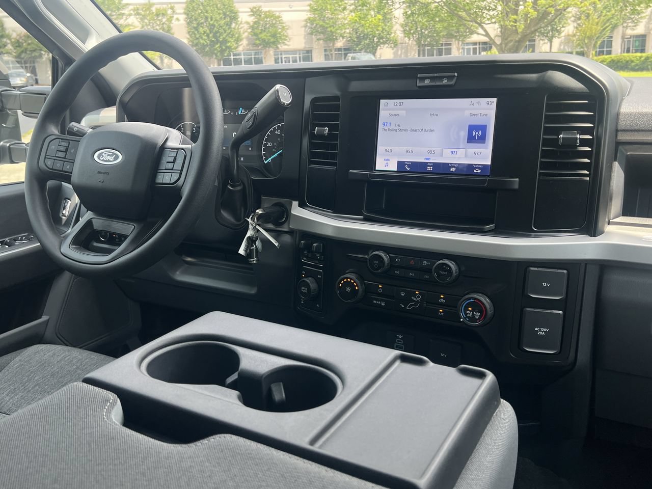 New 2026 Ford F250 XL AWD/4WD image 3